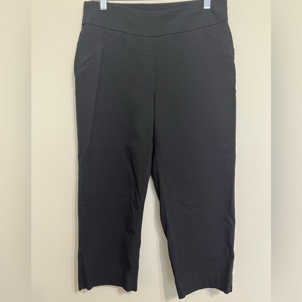 Westbound Stretch Pull On Black Capri Pants 10